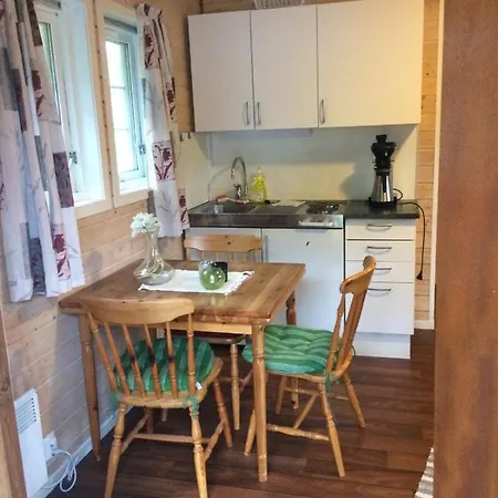 مكان تخييم Sponavik *